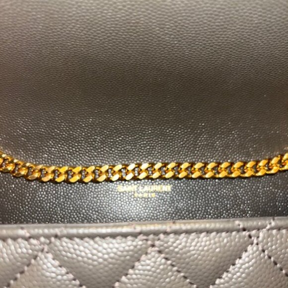 Saint Laurent Envelope Triquilt Small YSL Shoulder Bag in Grained Leather - Picture 3 of 11